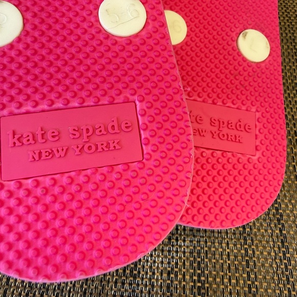 Beautiful KATE SPADE FLEUR SANDALS 6 Pink Summer Floral Spades - Picture 7 of 7